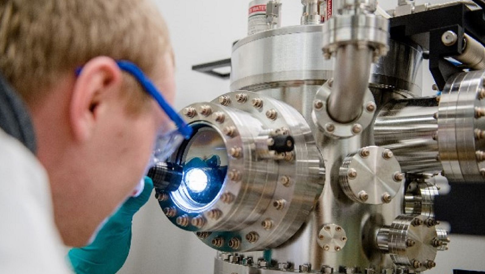 Untersuchungen neuer Funktionsmaterialien Untersuchungen neuer Funktionsmaterialien als Grundlage