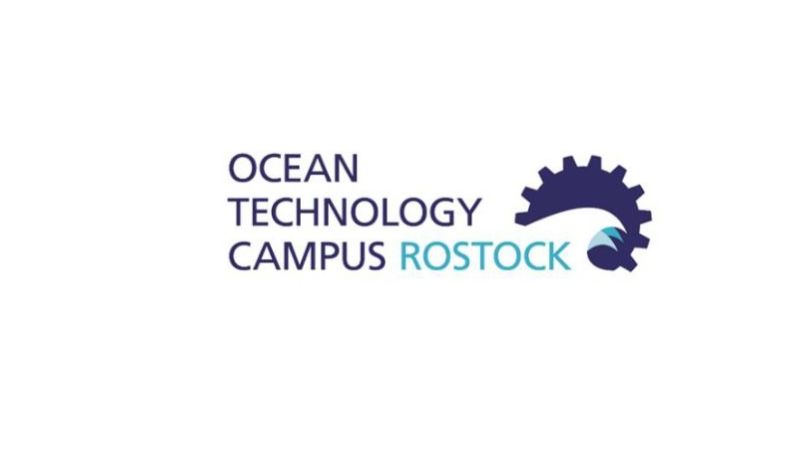Das Logo des OTC Rostock, bestehend aus einem Schriftzug und einem stilisiertem Zahnrad, mit Wellenmuster kombiniert. Quelle: © Universität Rostock